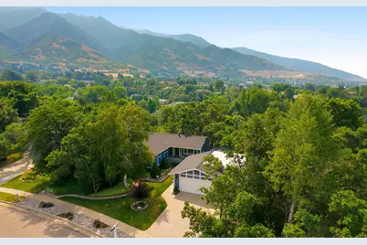 2586 E Country Oaks Dr N, Layton, UT 84040 - Photo 71