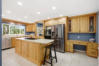 2586 E Country Oaks Dr N, Layton, UT 84040 - Photo 3