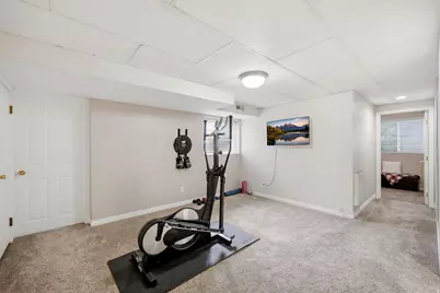 2586 E Country Oaks Dr N, Layton, UT 84040 - Photo 51