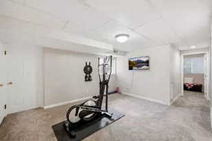 2586 E Country Oaks Dr N, Layton, UT 84040 - Photo 51