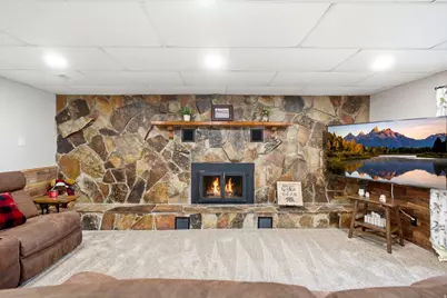2586 E Country Oaks Dr N, Layton, UT 84040 - Photo 37
