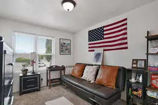 464 W Saddle Back Dr, Springville, UT 84663 - Photo 5