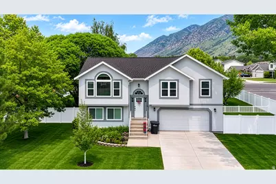 464 W Saddleback Dr, Springville, UT 84663 - Photo 1