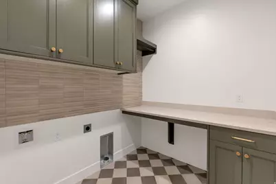 1116 E 110 S, Pleasant Grove, UT 84062 - Photo 9