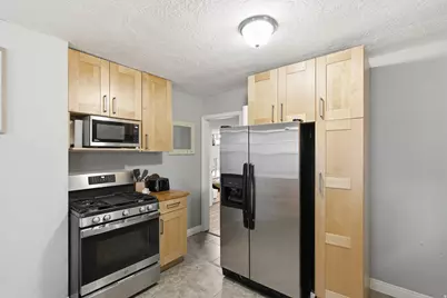 670 N Main St, Bountiful, UT 84010 - Photo 7