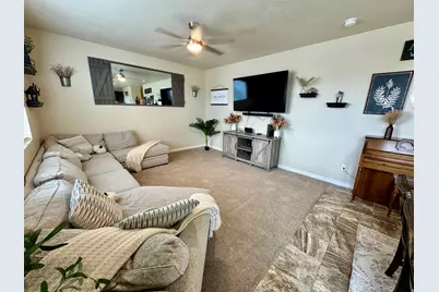 311 W Willow Creek Dr, Saratoga Springs, UT 84045 - Photo 5