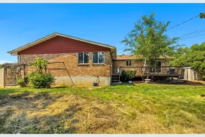 222 E 4200 N, Provo, UT 84604 - Photo 33