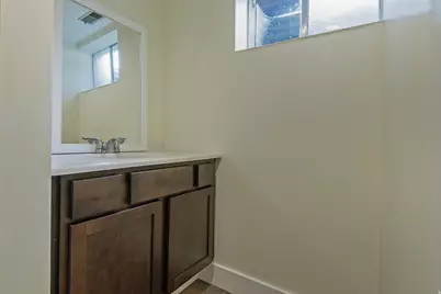 9473 S Hunts End Dr, Sandy, UT 84092 - Photo 23