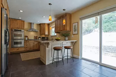 9473 S Hunts End Dr, Sandy, UT 84092 - Photo 9