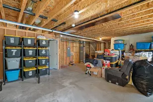 3733 N Eisenhower St, Eagle Mountain, UT 84005 - Photo 21