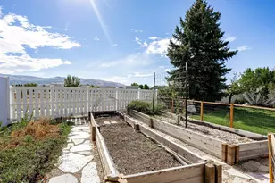 1065 W Windsor Dr, North Salt Lake, UT 84054 - Photo 25