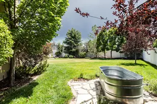 1065 W Windsor Dr, North Salt Lake, UT 84054 - Photo 31
