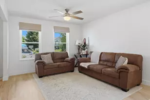 215 N 750 W, Hyrum, UT 84319 - Photo 7