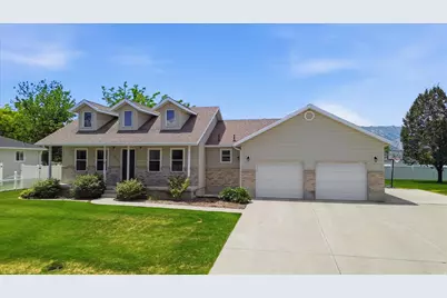 215 N 750 W, Hyrum, UT 84319 - Photo 3