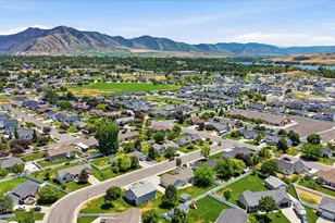 215 N 750 W, Hyrum, UT 84319 - Photo 53