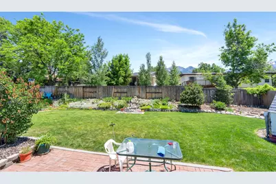 8093 S Beaumont Dr E, Sandy, UT 84093 - Photo 27