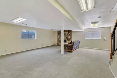 8093 S Beaumont Dr E, Sandy, UT 84093 - Photo 17