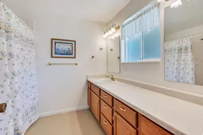 8093 S Beaumont Dr E, Sandy, UT 84093 - Photo 13