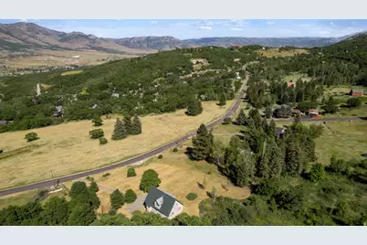 2467 N Nordic Dr, Eden, UT 84310 - Photo 13