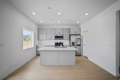 1447 E Aspen Grove Dr #914, Spanish Fork, UT 84660 - Photo 5