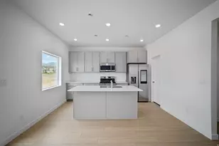 1447 E Aspen Grove Dr, Spanish Fork, UT 84660 - Photo 5