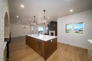 1125 E Center St, Hyde Park, UT 84318 - Photo 19