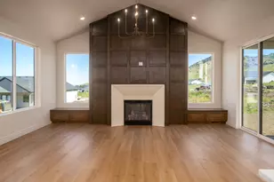 1125 E Center St, Hyde Park, UT 84318 - Photo 11