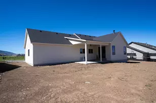 1125 E Center St, Hyde Park, UT 84318 - Photo 5