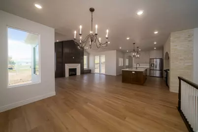 1125 E Center St, Hyde Park, UT 84318 - Photo 21