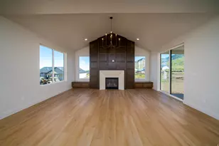 1125 E Center St, Hyde Park, UT 84318 - Photo 9