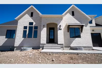 1125 E Center St, Hyde Park, UT 84318 - Photo 3