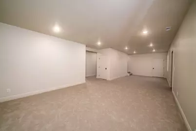 1125 E Center St, Hyde Park, UT 84318 - Photo 31