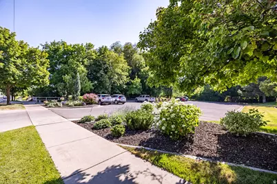 255 S 300 W #B, Logan, UT 84321 - Photo 37