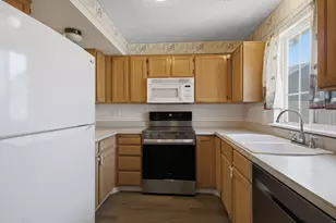 794 E 950 S, Provo, UT 84606 - Photo 7