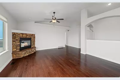 438 W Cimarron Ave S, Saratoga Springs, UT 84045 - Photo 9