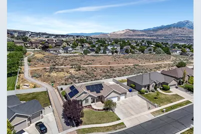 386 W Winter Wheat Way N, Saratoga Springs, UT 84045 - Photo 3