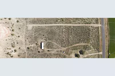 689 Utah Highway 12, Cannonville, UT 84718 - Photo 5