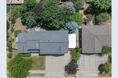 1726 E Wasatch Blvd, Sandy, UT 84092 - Photo 33