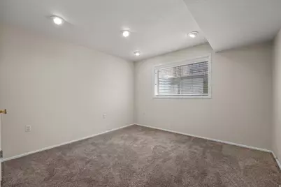 1726 E Wasatch Blvd, Sandy, UT 84092 - Photo 25