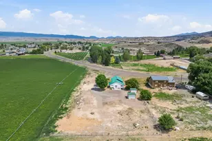 566 S Main St, Lyman, UT 84749 - Photo 39