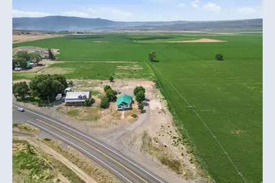 566 S Main St, Lyman, UT 84749 - Photo 1