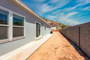 464 Jessop Ave, Hildale, UT 84784 - Photo 41