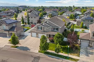 3386 W Chamonix Way, Riverton, UT 84065 - Photo 41