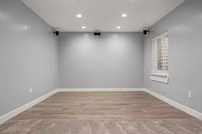 3386 W Chamonix Way, Riverton, UT 84065 - Photo 31