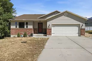 1485 Ogden Peak Cir, Ogden, UT 84404 - Photo 1