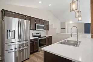 1485 Ogden Peak Cir, Ogden, UT 84404 - Photo 7