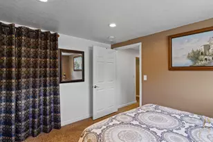 449 E 900 N, Orem, UT 84097 - Photo 17