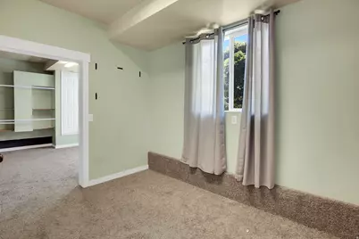 292 E 4960 N, Provo, UT 84604 - Photo 13