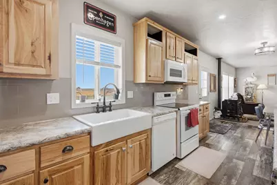 1342 Old Lincoln Hwy, Grantsville, UT 84029 - Photo 27