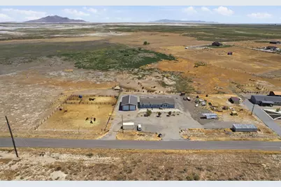 1342 Old Lincoln Hwy, Grantsville, UT 84029 - Photo 91